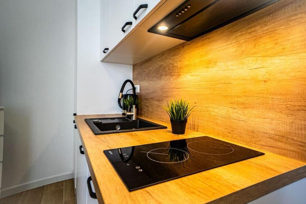 Lovely Apartment In Warszawa Eksteriør billede