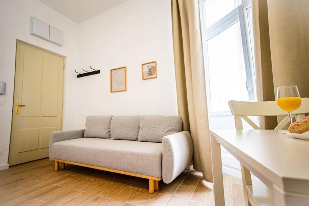 Lovely Apartment In Warszawa Eksteriør billede